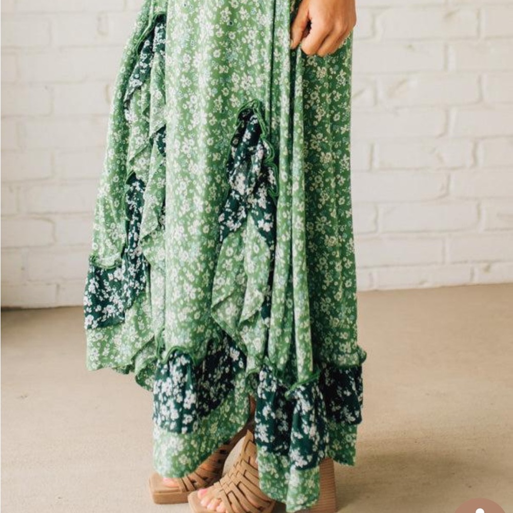 Double Side Slits Ruffled Maxi Skirt - Picture 10 of 16